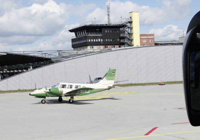 Die könnten wir doch für unsere nächste Reise chartern
