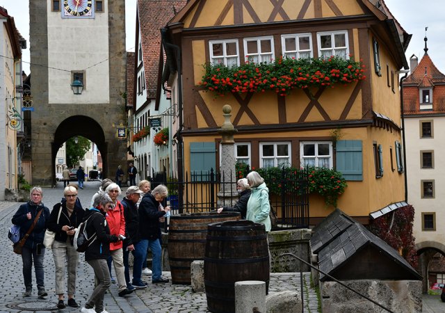 Das Plönlein, wohl am meisten in Rothenburg mehr oder weniger künstlerisch abgebildet